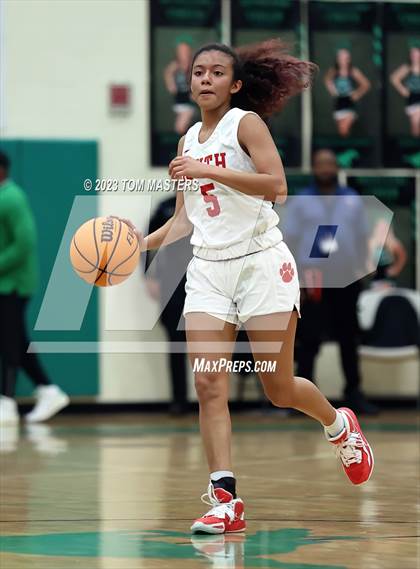 Thumbnail 1 in South Mecklenburg @ Myers Park (SoMeck 4A Conference Final) photogallery.