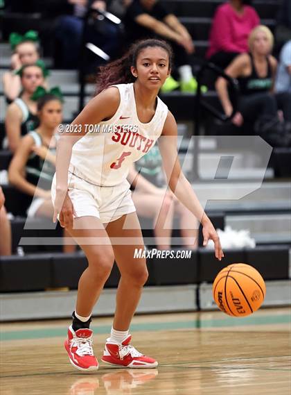 Thumbnail 2 in South Mecklenburg @ Myers Park (SoMeck 4A Conference Final) photogallery.