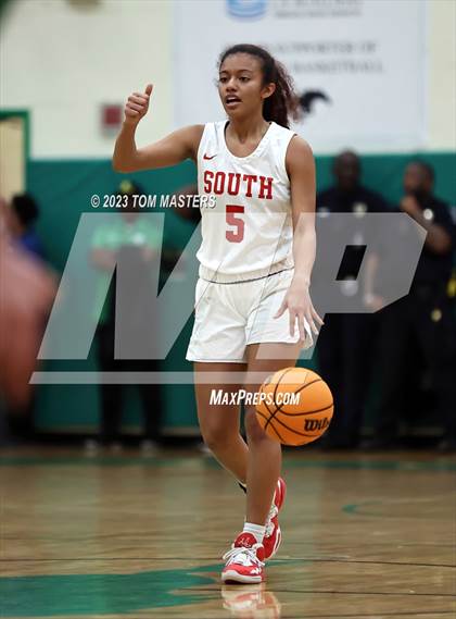 Thumbnail 1 in South Mecklenburg @ Myers Park (SoMeck 4A Conference Final) photogallery.