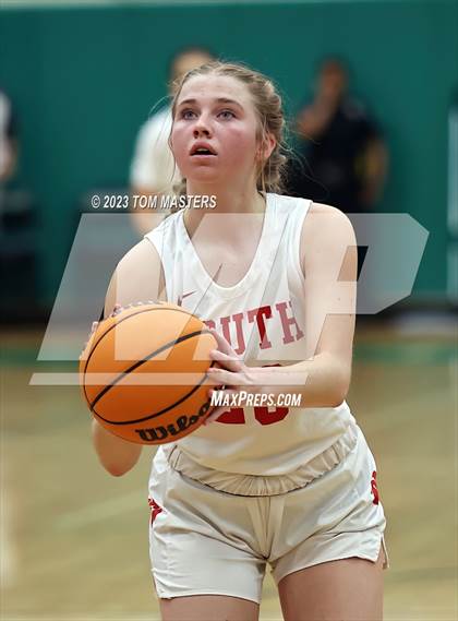 Thumbnail 2 in South Mecklenburg @ Myers Park (SoMeck 4A Conference Final) photogallery.