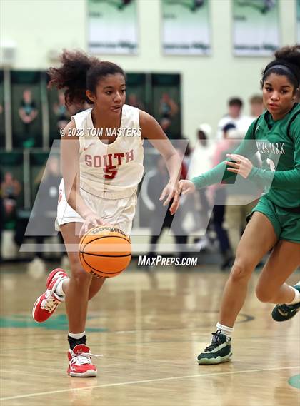Thumbnail 2 in South Mecklenburg @ Myers Park (SoMeck 4A Conference Final) photogallery.