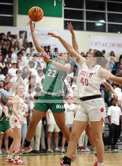 Thumbnail 2 in South Mecklenburg @ Myers Park (SoMeck 4A Conference Final) photogallery.