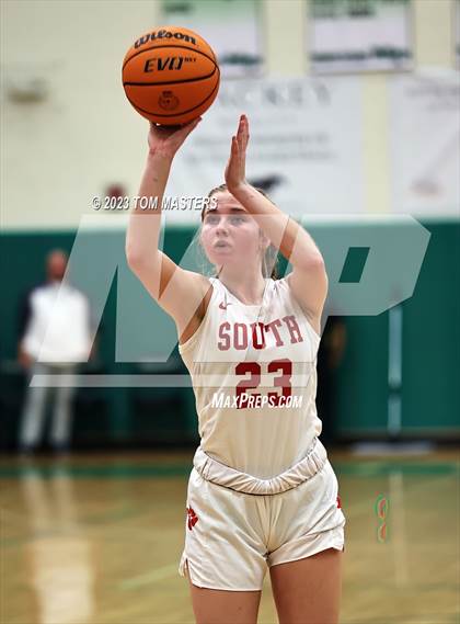 Thumbnail 1 in South Mecklenburg @ Myers Park (SoMeck 4A Conference Final) photogallery.