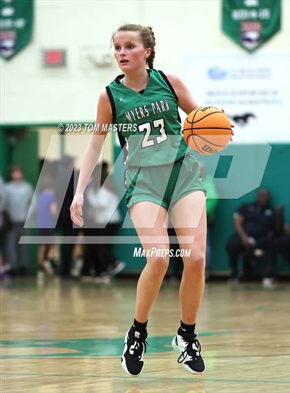 Thumbnail 2 in South Mecklenburg @ Myers Park (SoMeck 4A Conference Final) photogallery.