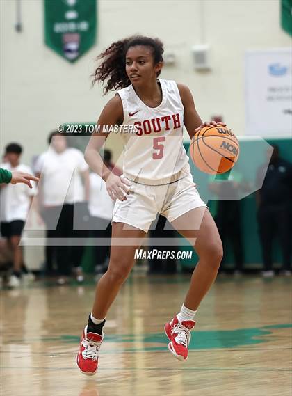 Thumbnail 3 in South Mecklenburg @ Myers Park (SoMeck 4A Conference Final) photogallery.