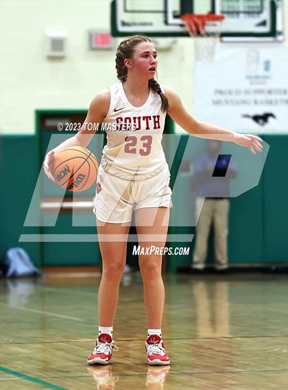 Thumbnail 3 in South Mecklenburg @ Myers Park (SoMeck 4A Conference Final) photogallery.