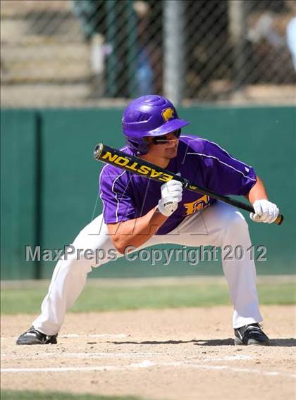 Thumbnail 2 in Hilmar vs. Escalon (CIF SJS D5 Final) photogallery.