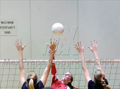 Thumbnail 3 in Santa Monica vs. Mayfield (CIF SS D3-A Final) photogallery.
