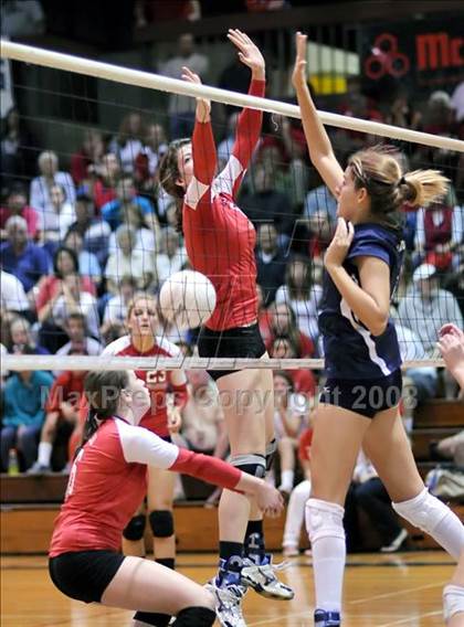 Thumbnail 3 in Santa Monica vs. Mayfield (CIF SS D3-A Final) photogallery.