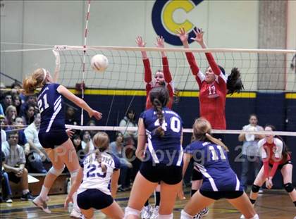 Thumbnail 1 in Santa Monica vs. Mayfield (CIF SS D3-A Final) photogallery.