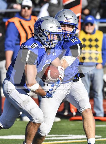 Thumbnail 3 in Chatfield vs. Broomfield (CHSAA 4A Quarterfinal) photogallery.