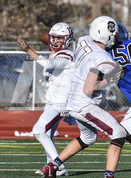 Thumbnail 3 in Chatfield vs. Broomfield (CHSAA 4A Quarterfinal) photogallery.