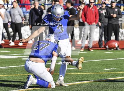 Thumbnail 2 in Chatfield vs. Broomfield (CHSAA 4A Quarterfinal) photogallery.