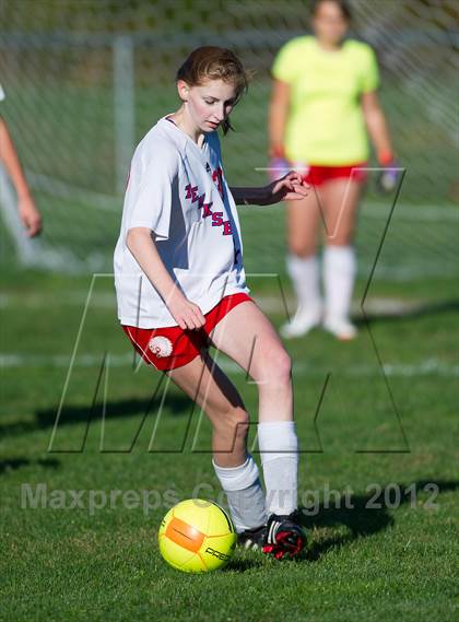 Thumbnail 3 in Haverhill @ Tewksbury Memorial photogallery.