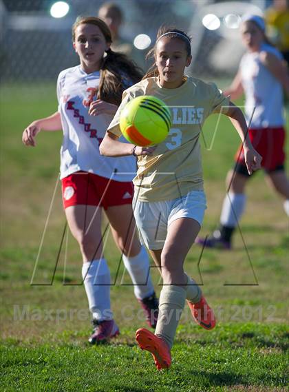 Thumbnail 3 in Haverhill @ Tewksbury Memorial photogallery.