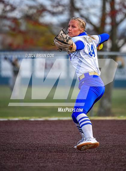 Thumbnail 2 in Harrison vs Paragould (Ozark Classic) photogallery.