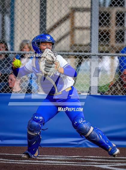 Thumbnail 3 in Harrison vs Paragould (Ozark Classic) photogallery.