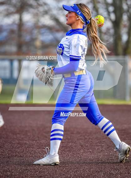 Thumbnail 3 in Harrison vs Paragould (Ozark Classic) photogallery.