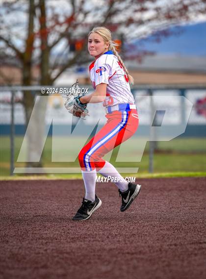 Thumbnail 2 in Harrison vs Paragould (Ozark Classic) photogallery.