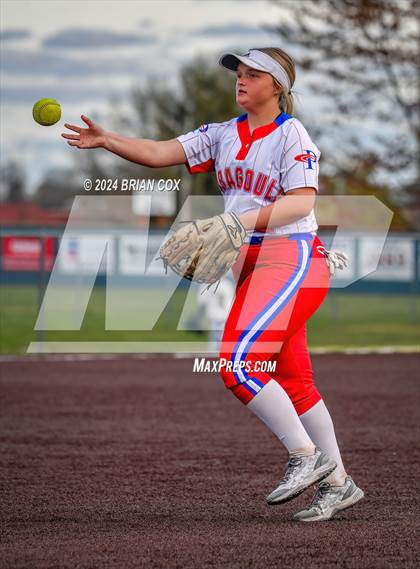 Thumbnail 2 in Harrison vs Paragould (Ozark Classic) photogallery.