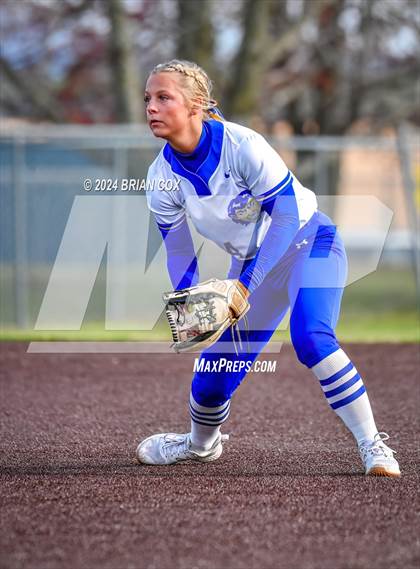 Thumbnail 2 in Harrison vs Paragould (Ozark Classic) photogallery.