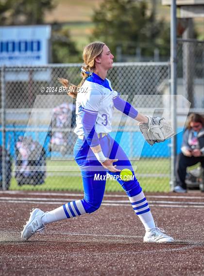 Thumbnail 3 in Harrison vs Paragould (Ozark Classic) photogallery.