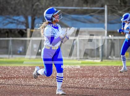 Thumbnail 2 in Harrison vs Paragould (Ozark Classic) photogallery.