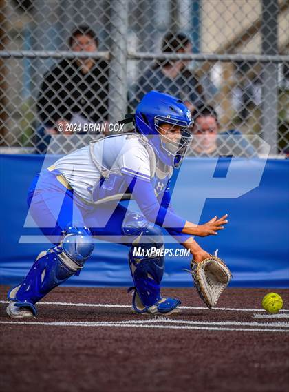 Thumbnail 3 in Harrison vs Paragould (Ozark Classic) photogallery.