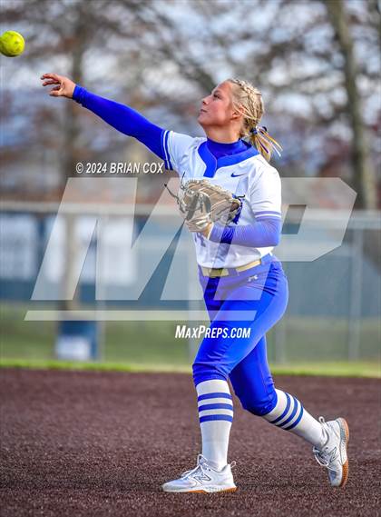 Thumbnail 1 in Harrison vs Paragould (Ozark Classic) photogallery.