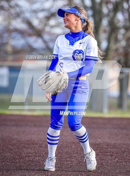 Thumbnail 2 in Harrison vs Paragould (Ozark Classic) photogallery.