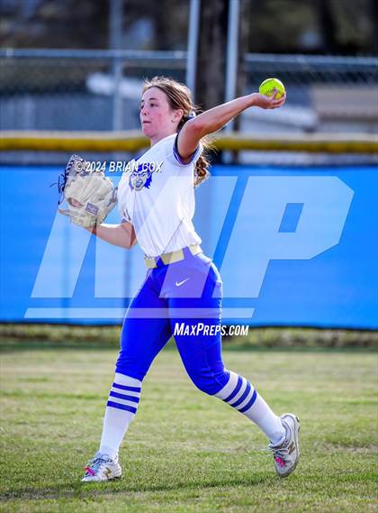 Thumbnail 3 in Harrison vs Paragould (Ozark Classic) photogallery.