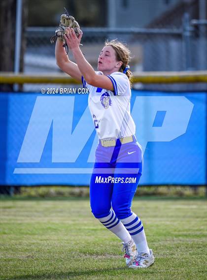 Thumbnail 3 in Harrison vs Paragould (Ozark Classic) photogallery.