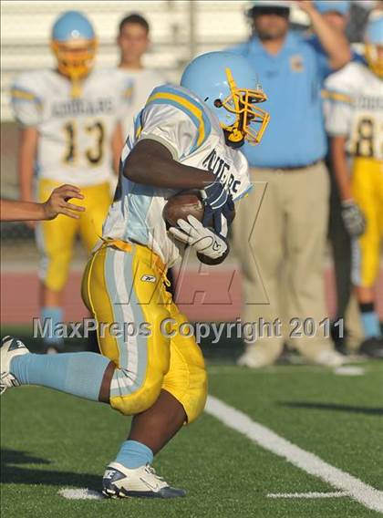 Thumbnail 3 in Center @ Natomas photogallery.