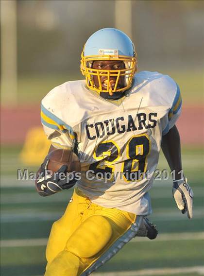 Thumbnail 3 in Center @ Natomas photogallery.