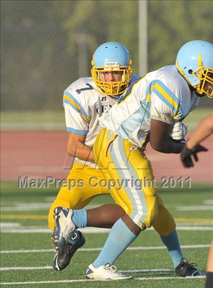 Thumbnail 3 in Center @ Natomas photogallery.
