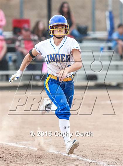 Thumbnail 1 in Linden vs. Ripon (CIF SJS D5 Final) photogallery.