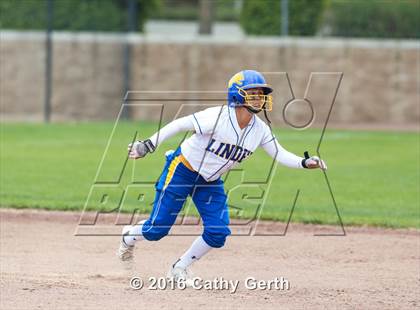 Thumbnail 1 in Linden vs. Ripon (CIF SJS D5 Final) photogallery.