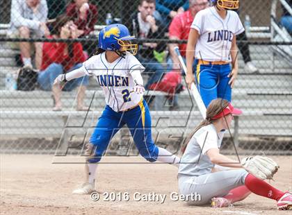 Thumbnail 3 in Linden vs. Ripon (CIF SJS D5 Final) photogallery.