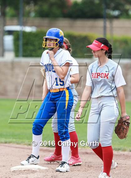 Thumbnail 3 in Linden vs. Ripon (CIF SJS D5 Final) photogallery.