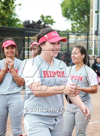 Thumbnail 1 in Linden vs. Ripon (CIF SJS D5 Final) photogallery.