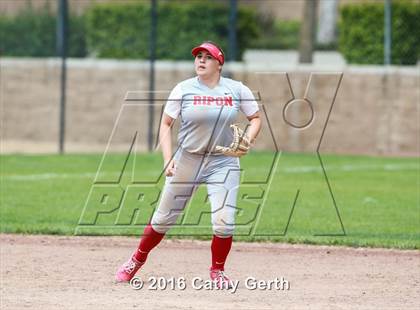 Thumbnail 1 in Linden vs. Ripon (CIF SJS D5 Final) photogallery.