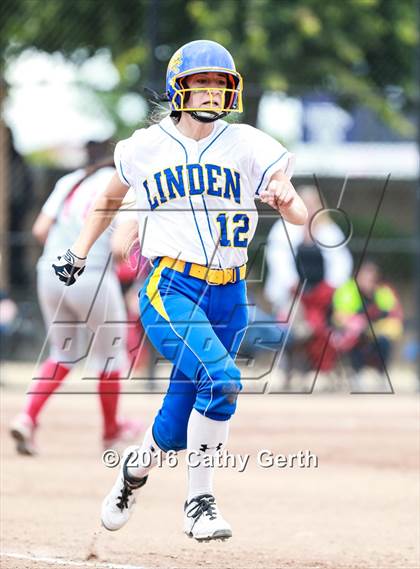 Thumbnail 3 in Linden vs. Ripon (CIF SJS D5 Final) photogallery.