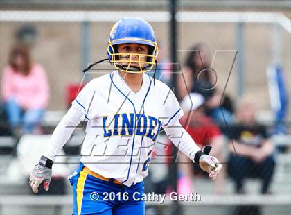 Thumbnail 1 in Linden vs. Ripon (CIF SJS D5 Final) photogallery.