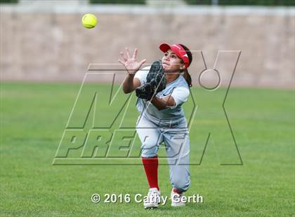 Thumbnail 1 in Linden vs. Ripon (CIF SJS D5 Final) photogallery.