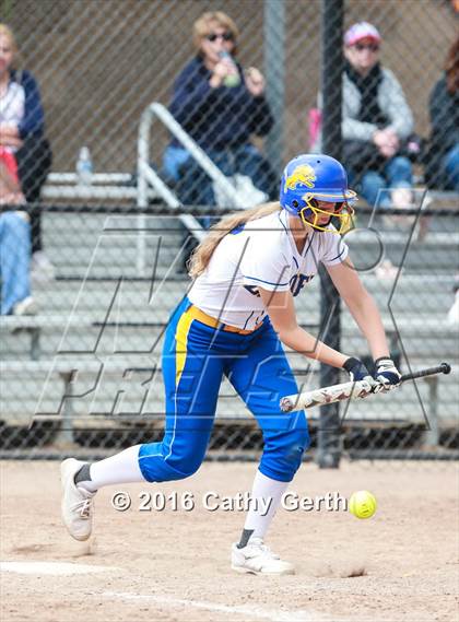 Thumbnail 3 in Linden vs. Ripon (CIF SJS D5 Final) photogallery.