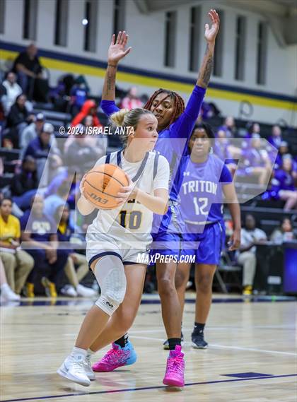 Thumbnail 1 in Triton @ Cape Fear photogallery.