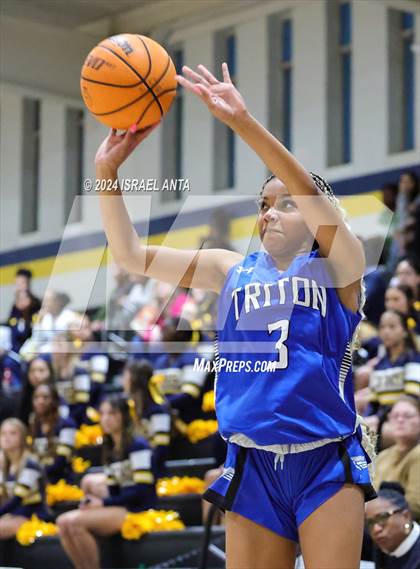Thumbnail 2 in Triton @ Cape Fear photogallery.