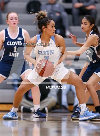 Thumbnail 2 in Clovis East @ Clovis North photogallery.