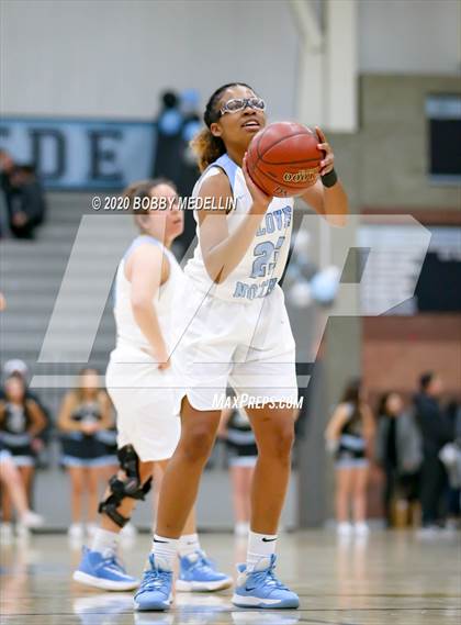 Thumbnail 2 in Clovis East @ Clovis North photogallery.