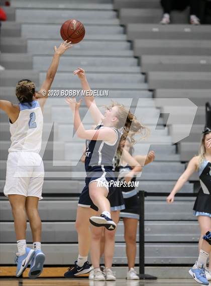 Thumbnail 3 in Clovis East @ Clovis North photogallery.
